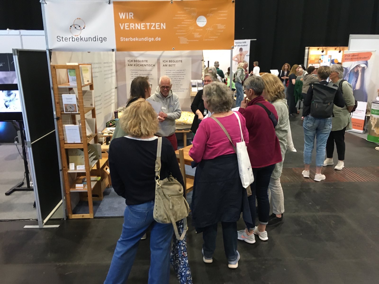 Messe05-25Gruppe.jpeg